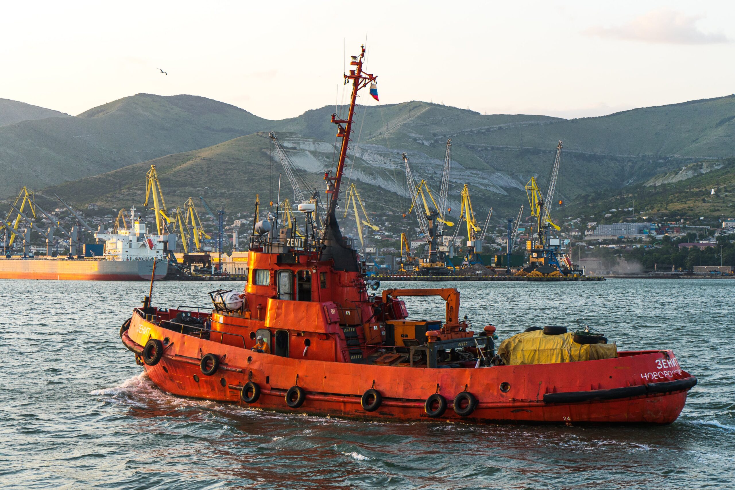 Anchor Handling Tug